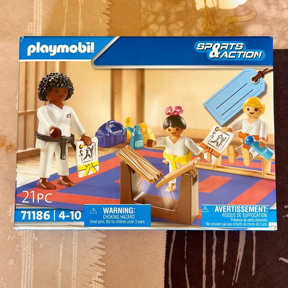 Playmobil Karate Class Gift Set 71186